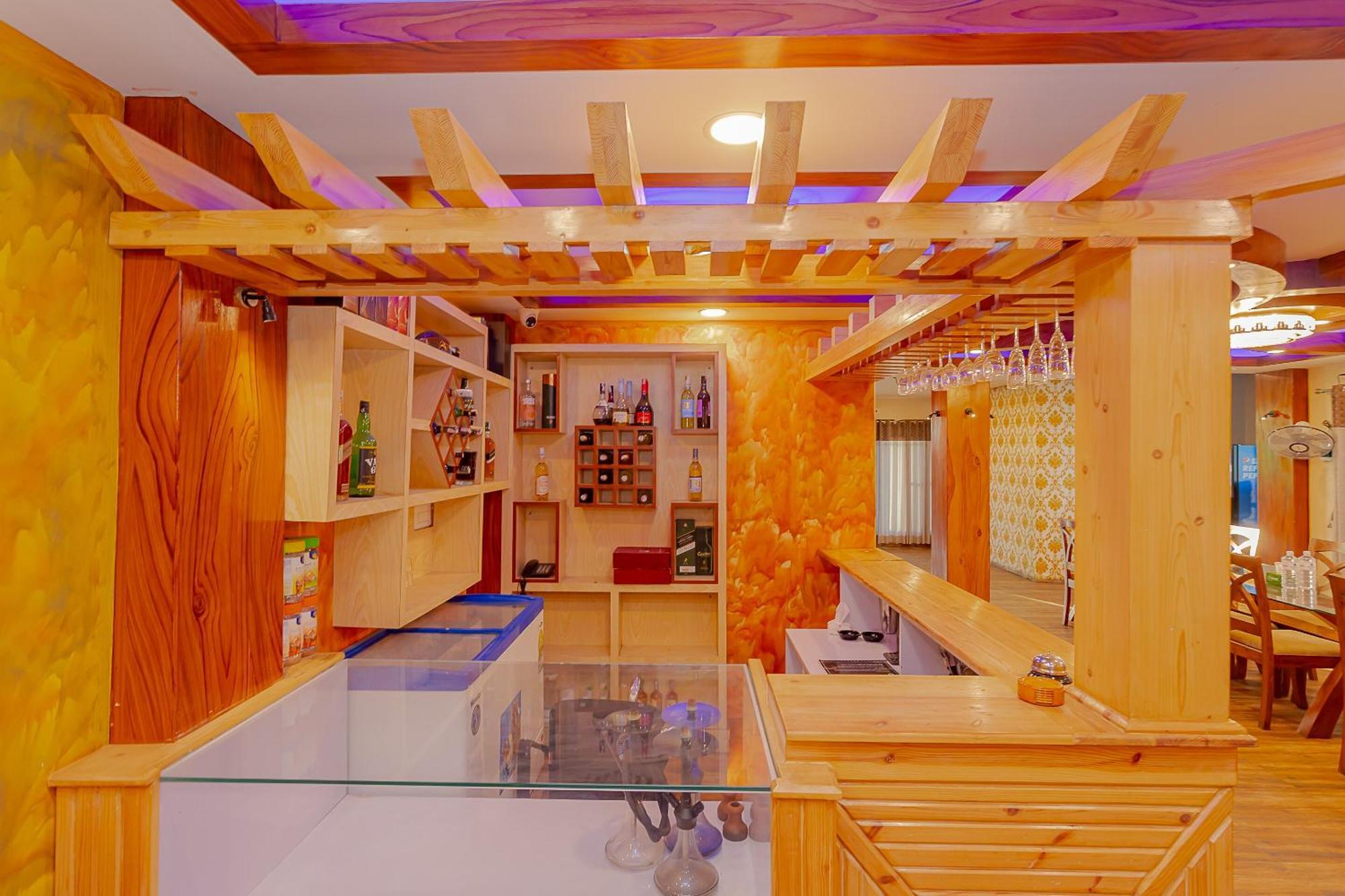 Oyo 799 Hotel Tik Tok Pvt Ltd. Catmandu Exterior foto