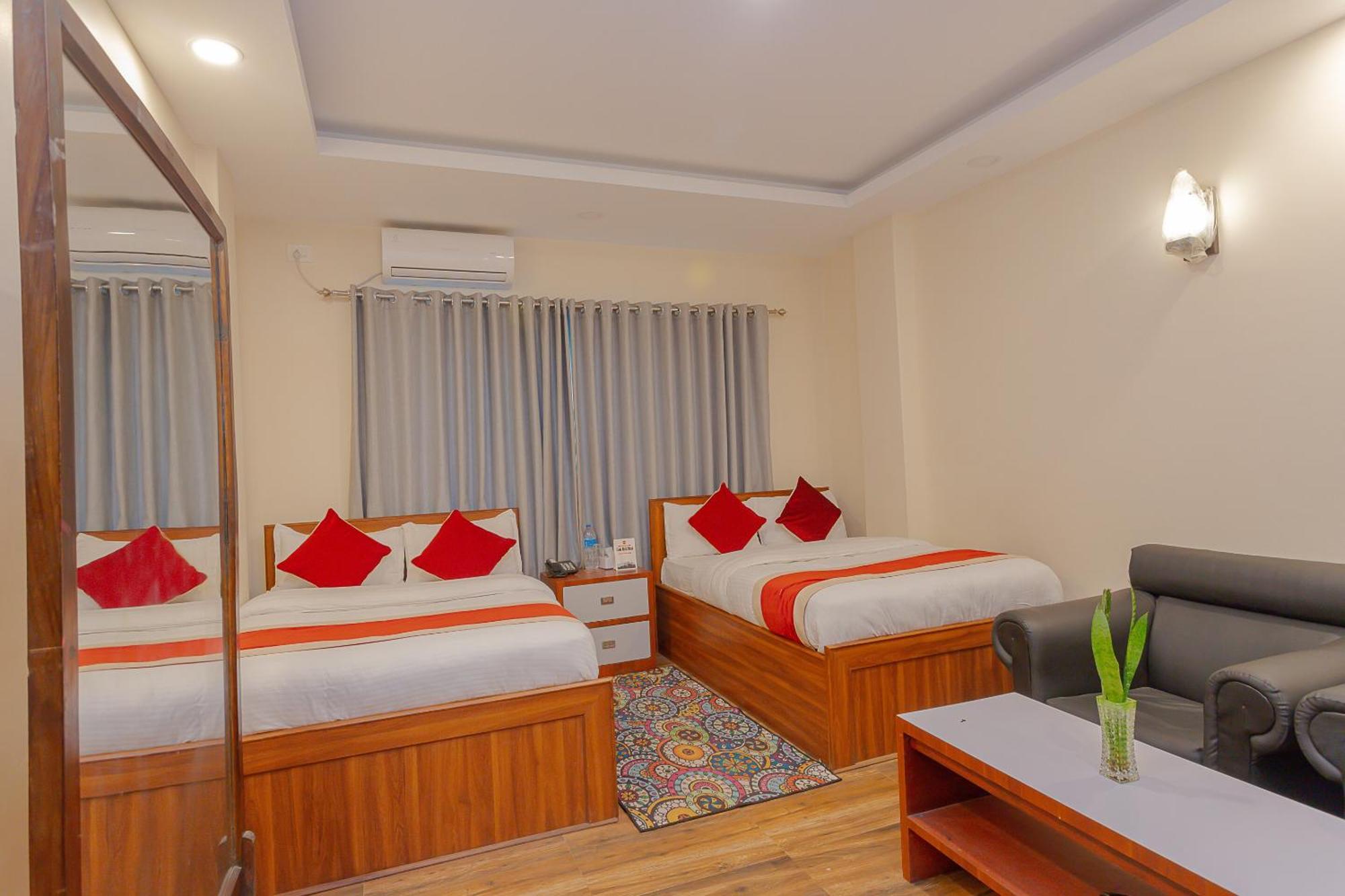 Oyo 799 Hotel Tik Tok Pvt Ltd. Catmandu Exterior foto