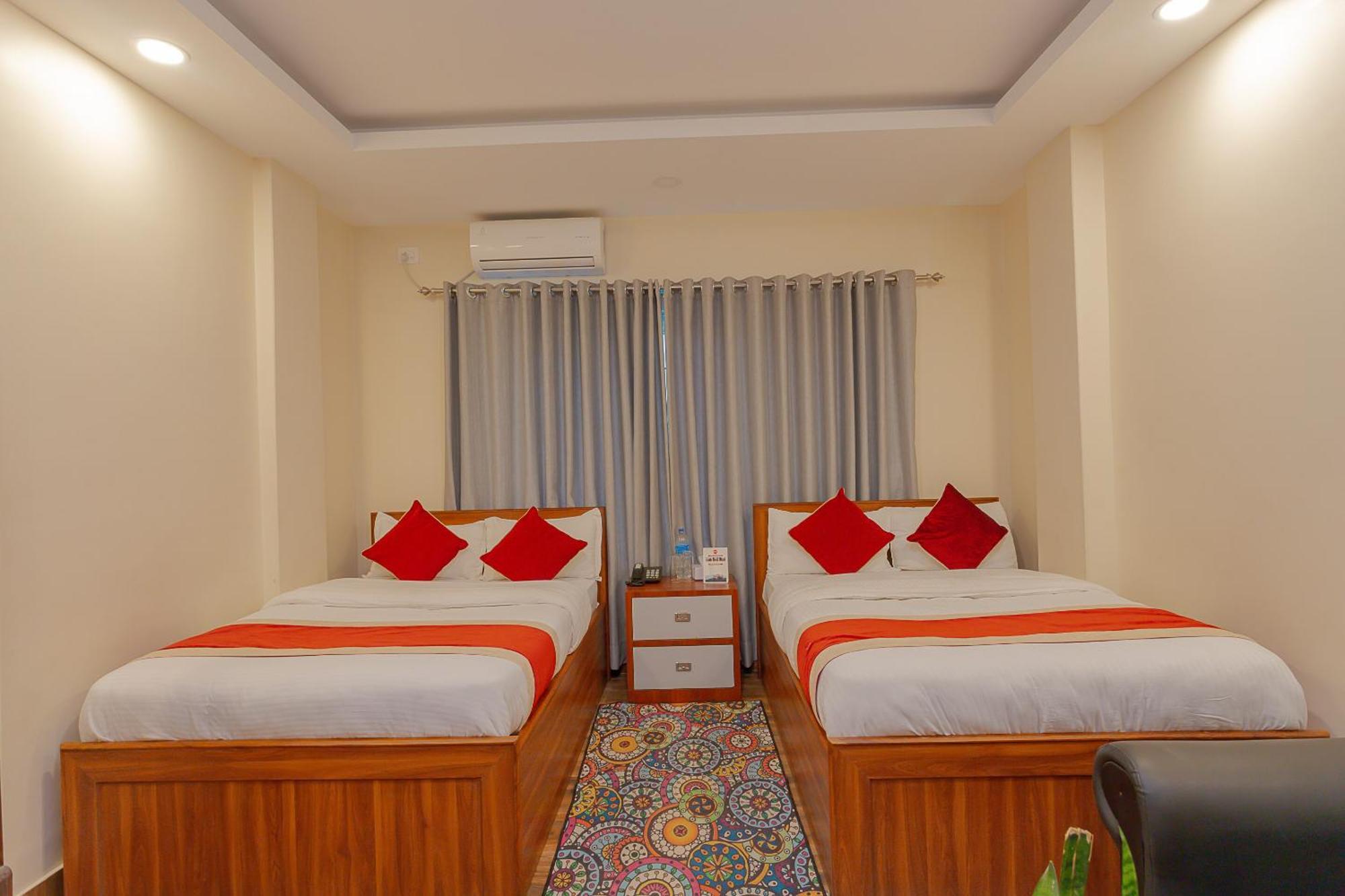 Oyo 799 Hotel Tik Tok Pvt Ltd. Catmandu Exterior foto
