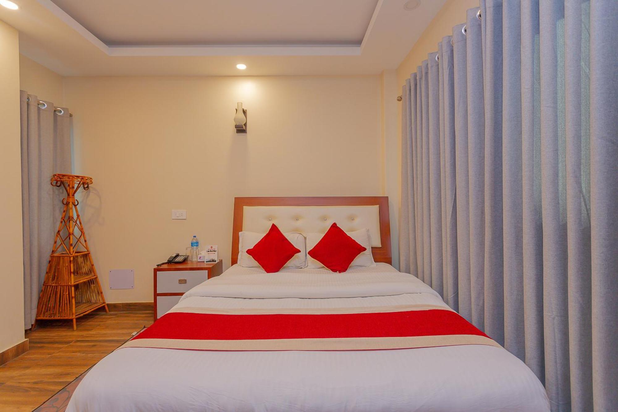 Oyo 799 Hotel Tik Tok Pvt Ltd. Catmandu Exterior foto