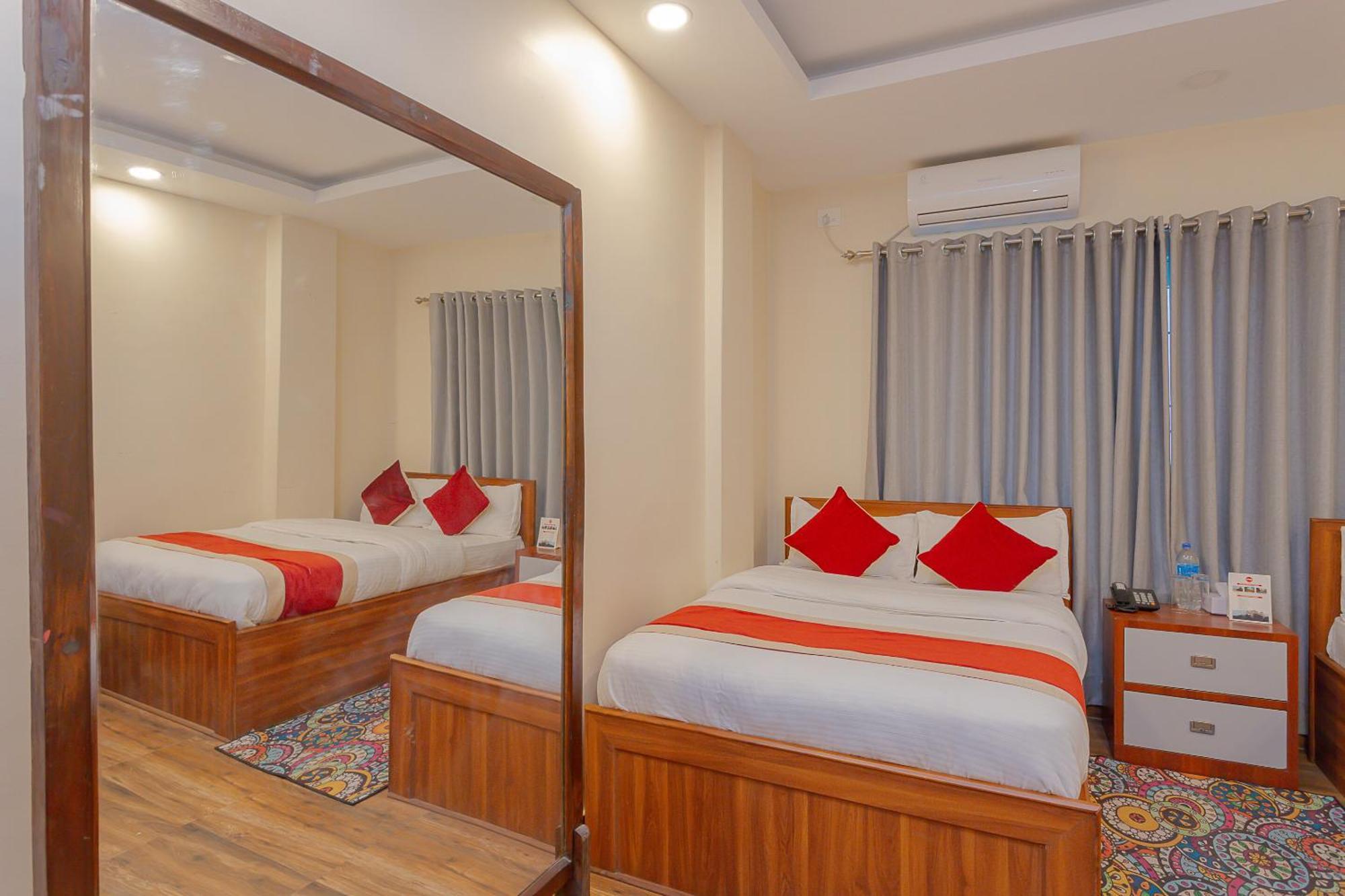 Oyo 799 Hotel Tik Tok Pvt Ltd. Catmandu Exterior foto