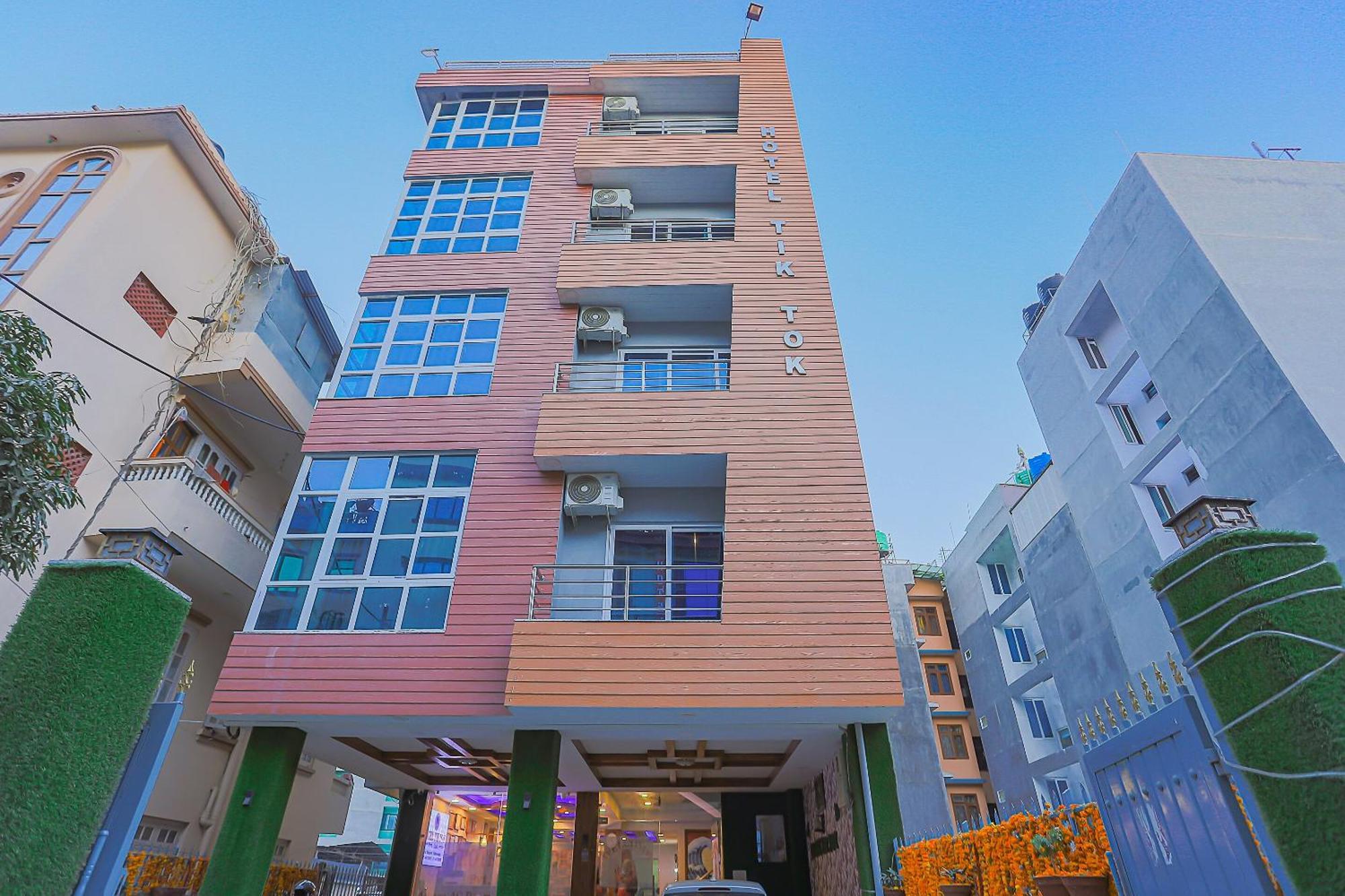 Oyo 799 Hotel Tik Tok Pvt Ltd. Catmandu Exterior foto